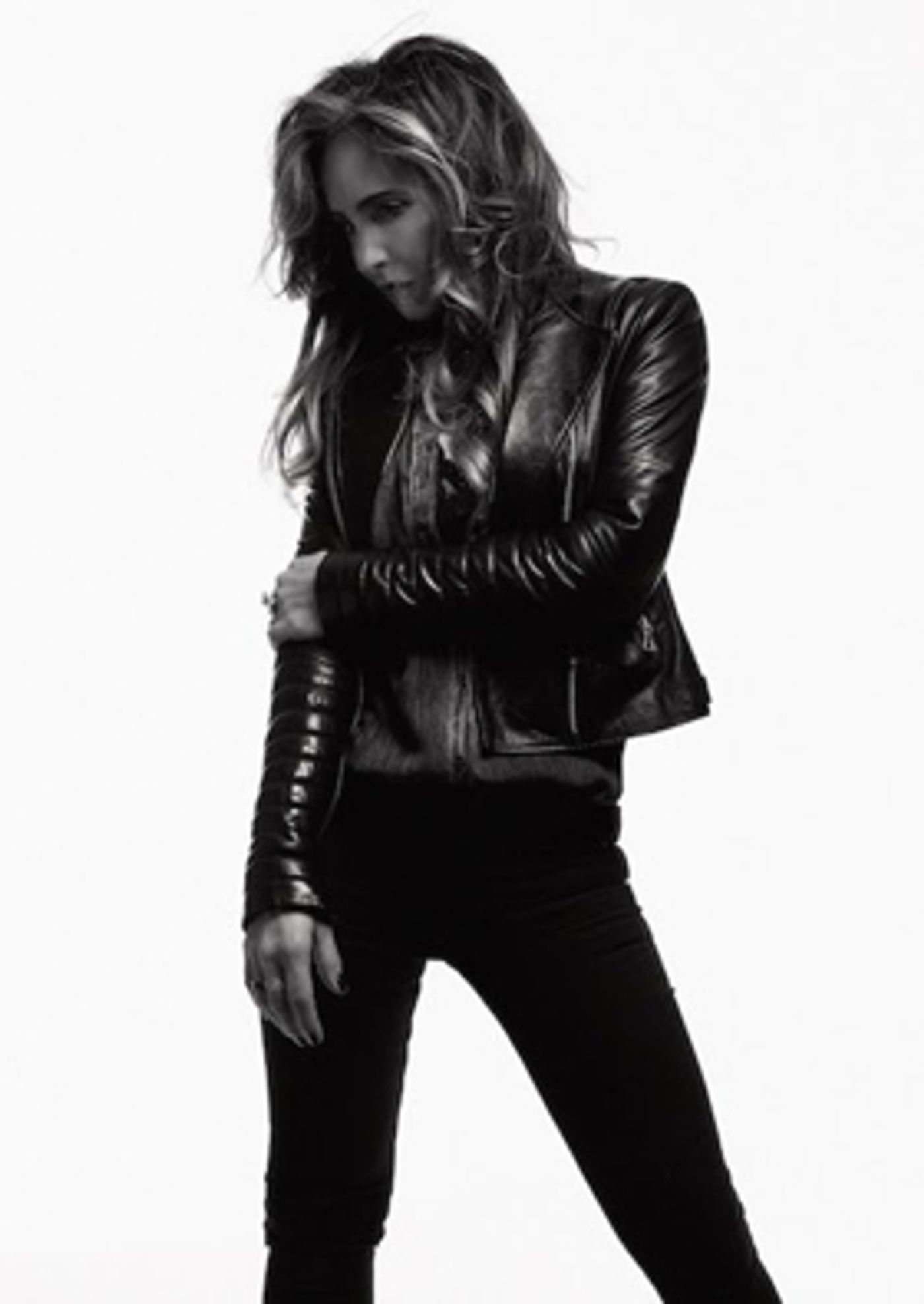 Liz Asaro Debuts Second Single of 2018 With GroundSounds Liz Asaro Debuts Second Single of 2018 With GroundSounds Image