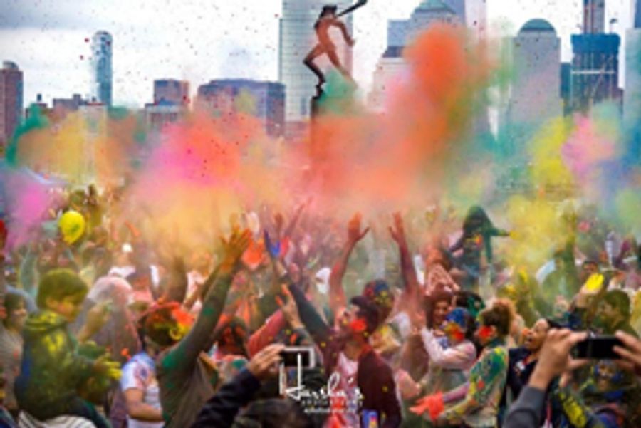 Surati's 10th Annual Holi Hai Festival of Colors Offers Antidote to Divided Times Image