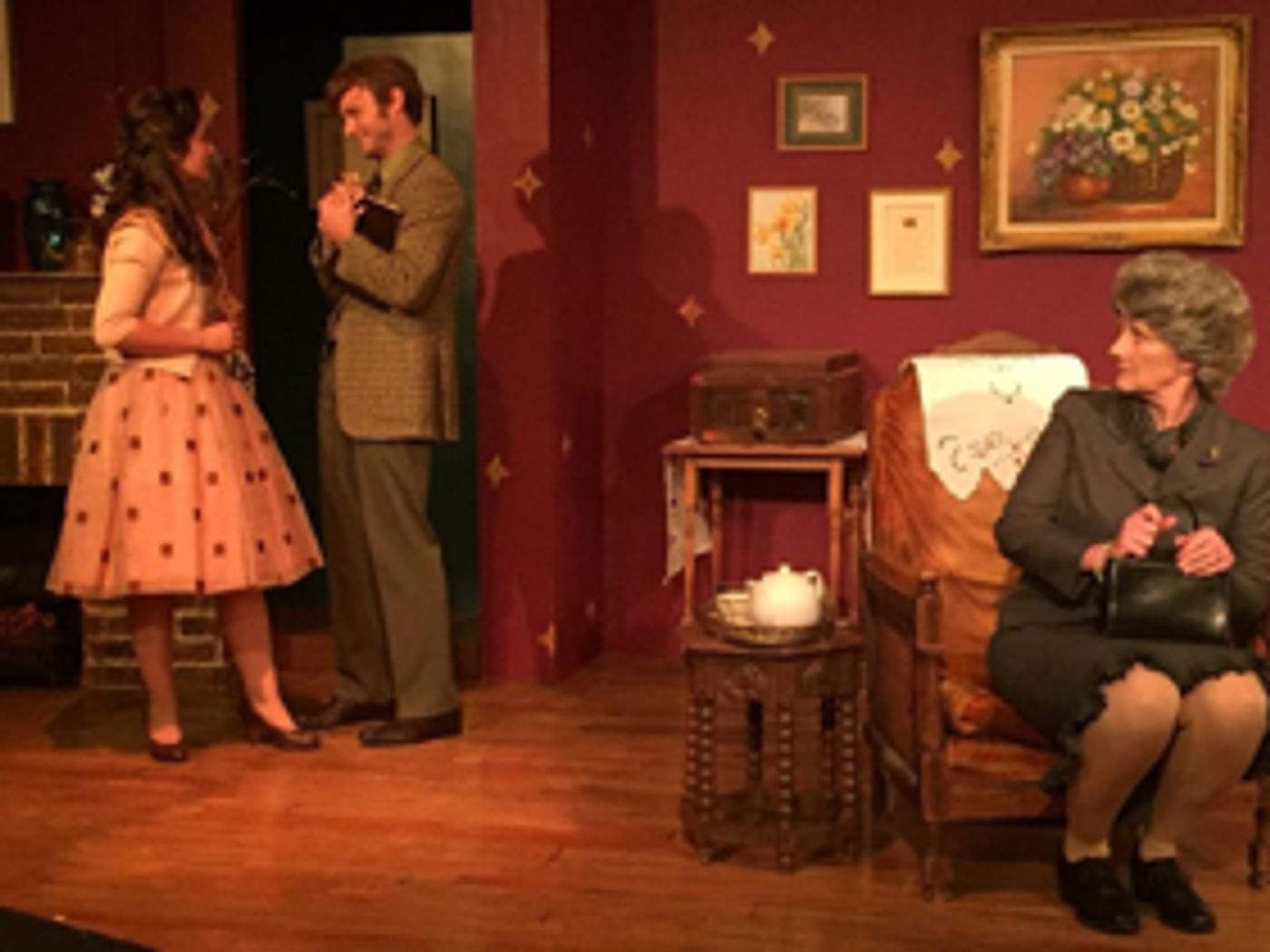 BWW Review:Crown City Theatre Delivers Agatha Christie's THE MOUSETRAP BWW Review:Crown City Theatre Delivers Agatha Christie's THE MOUSETRAP Image
