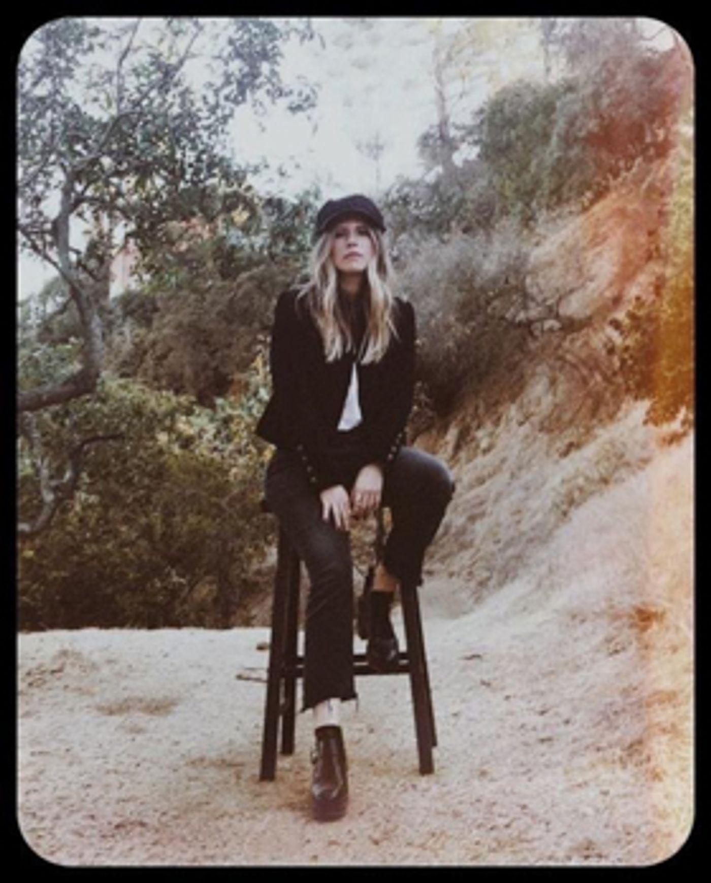 Joni Shares New Single AIRY Joni Shares New Single AIRY Image