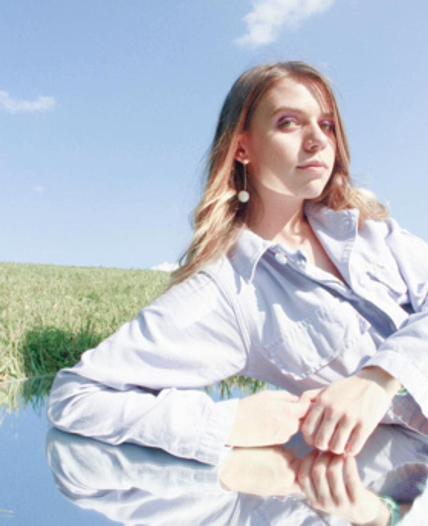 Tomberlin Announces Fall Tour Dates, Debut Album AT WEDDINGS Out Now via Saddle Creek  Image