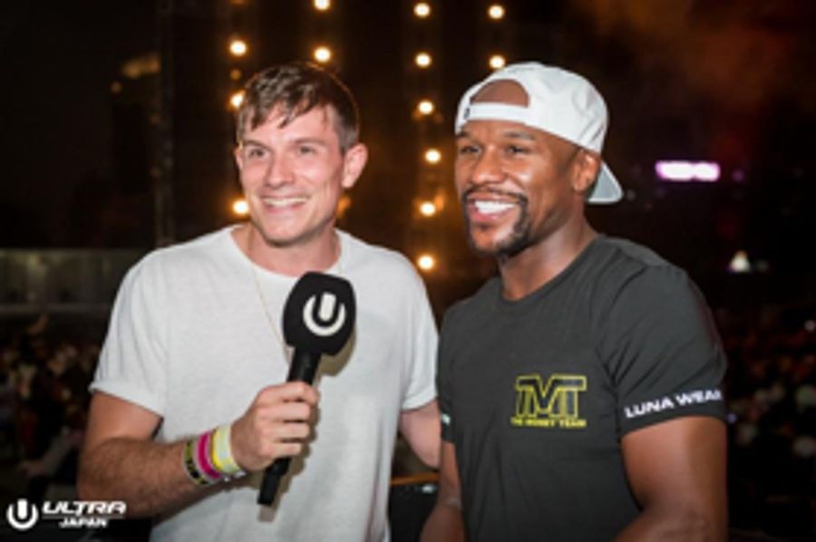 Floyd Mayweather Announces Rematch With Manny Pacquiao at ULTRA Japan Image