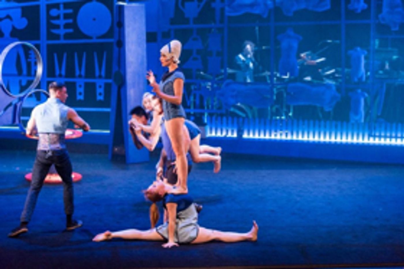 Circus Oz Rocks Into A Milestone Year Circus Oz Rocks Into A Milestone Year Image