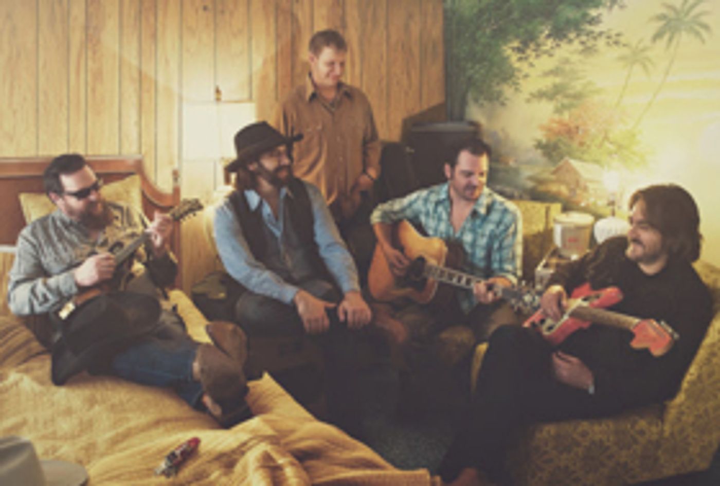 Reckless Kelly To Make Grand Ole Opry Debut This Saturday, On Tour Now  Image