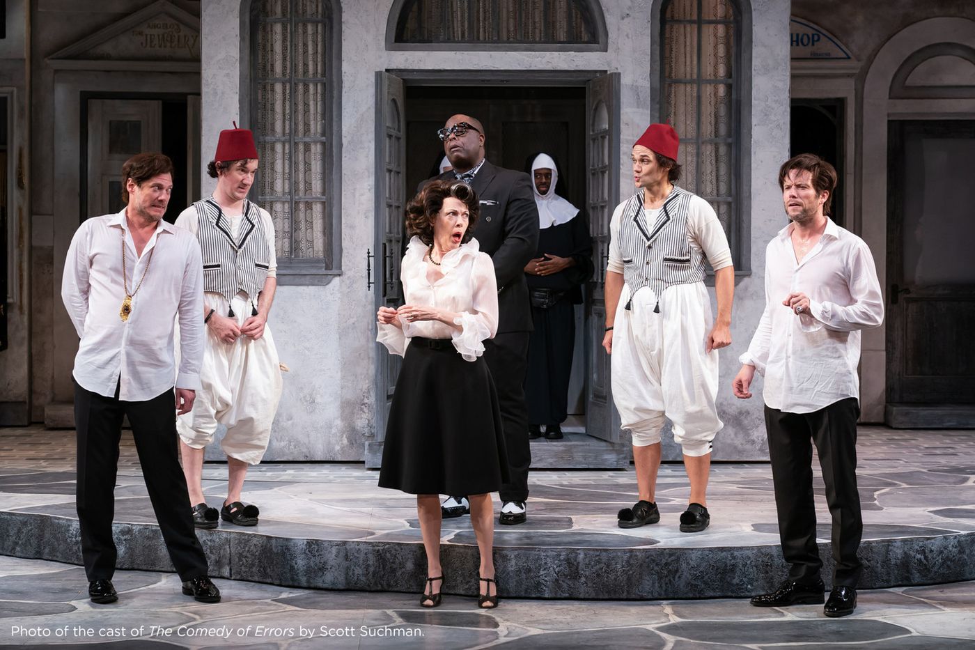 Review: THE COMEDY OF ERRORS Makes Up for Some Errors with Great Comedy  Image