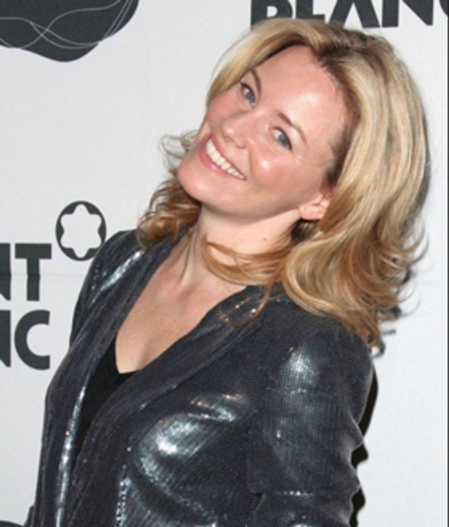 Elizabeth Banks Set To Star In Upcoming James Gunn-Produced Horror Flick Image