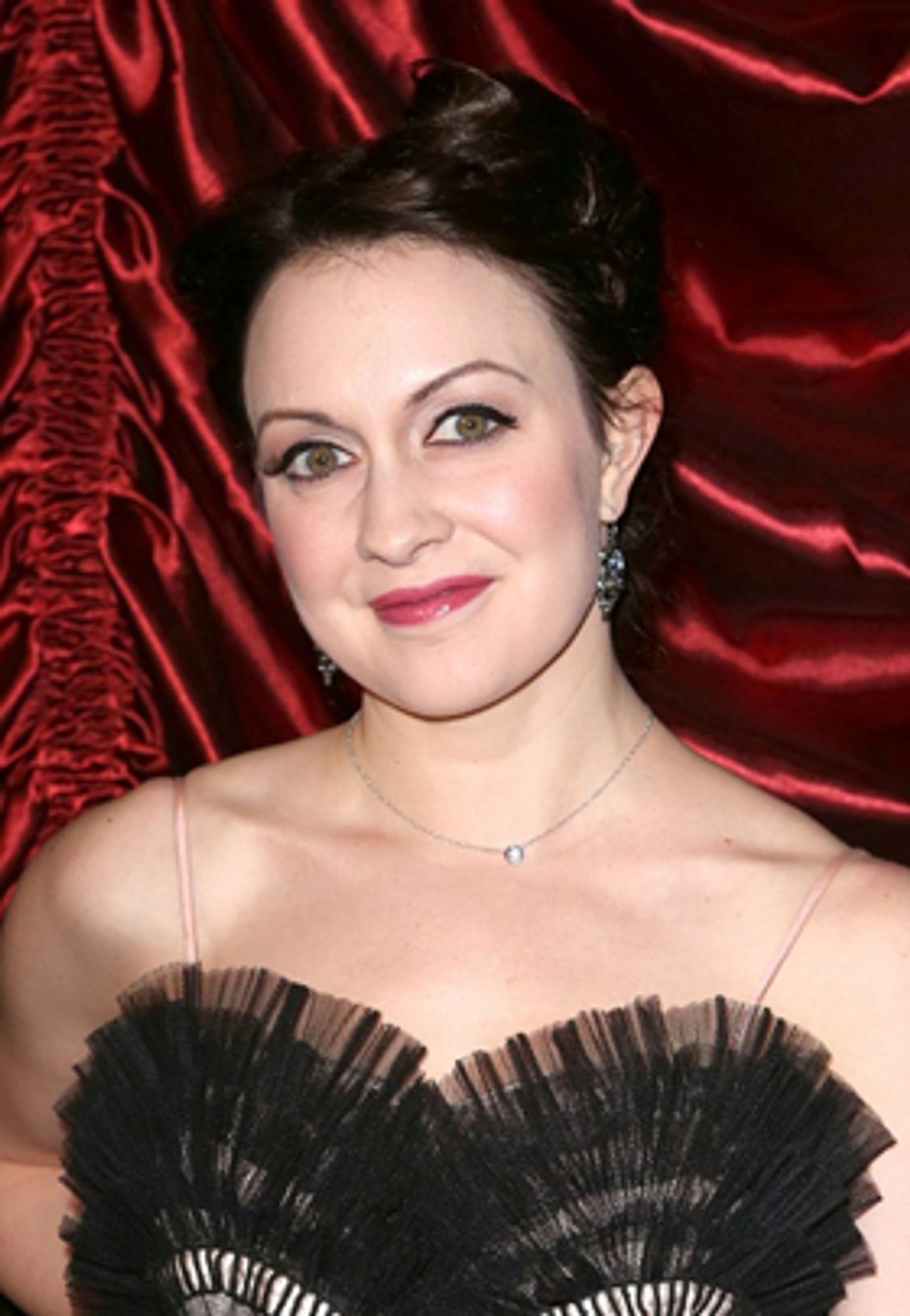 Catherine Walker to Lead Goodspeed's THE WILL ROGERS FOLLIES  Image