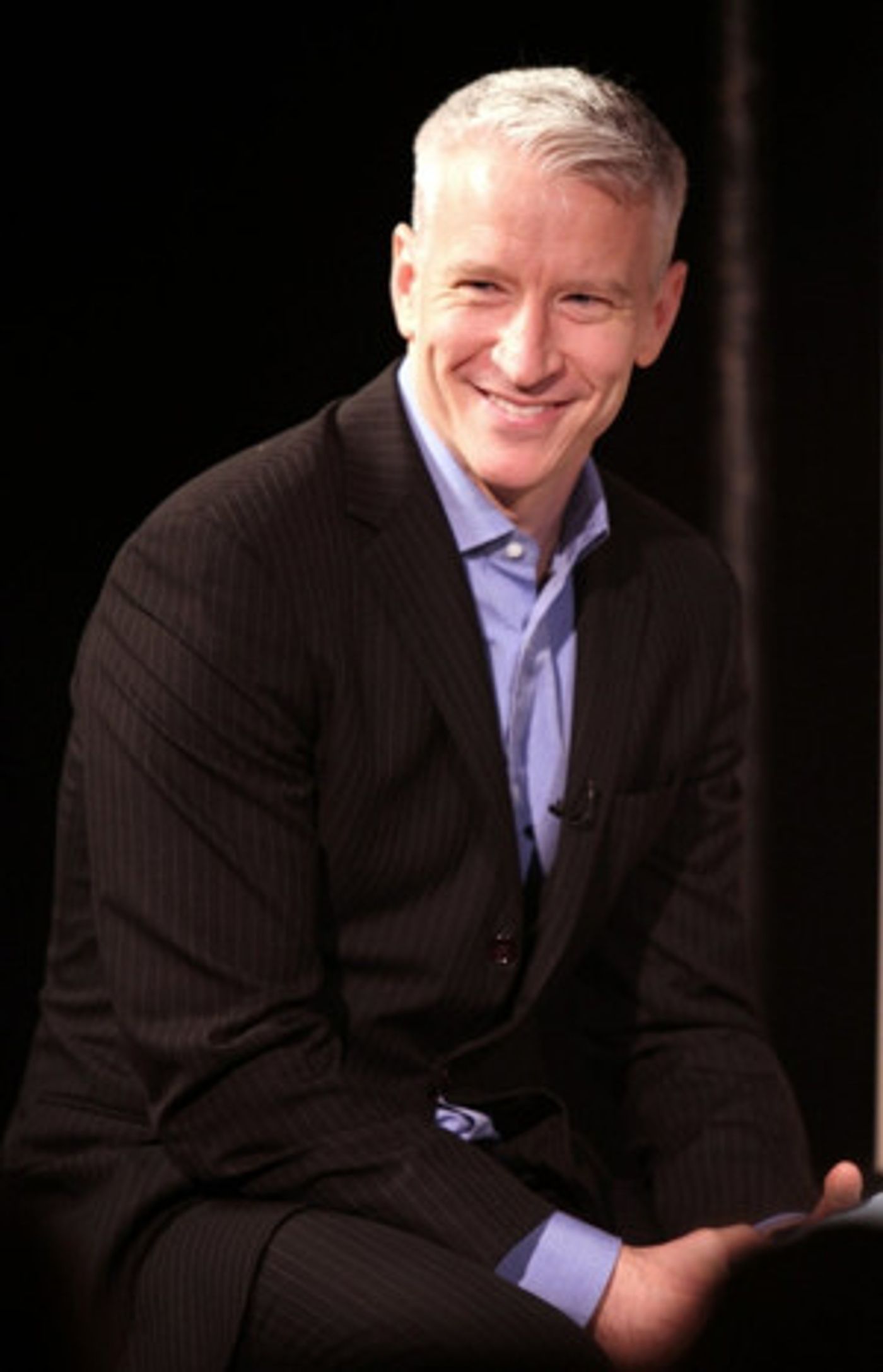 CNN Anchor Anderson Cooper Speaks at Mayo Performing Arts Center 9/16  Image