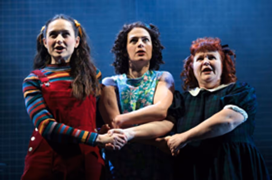 Review: MY MOTHER SAID I NEVER SHOULD, Richmond Theatre Image