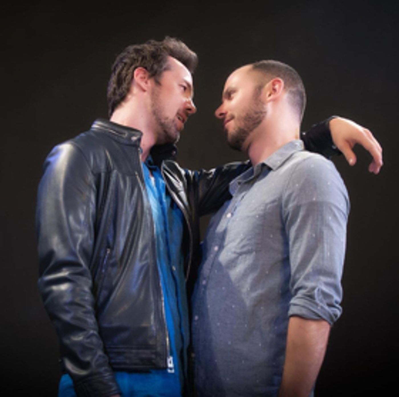 Review: Totally Immersive 4PLAY: SEX IN A SERIES Surrounds its Audience in Singles Bar Action  Image