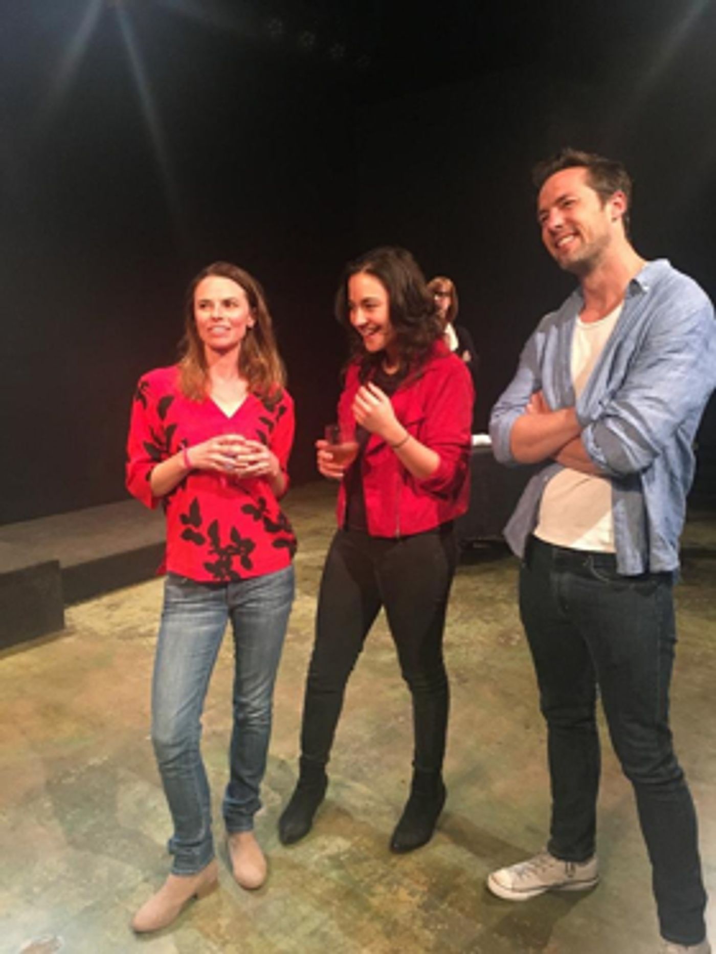 Review: Totally Immersive 4PLAY: SEX IN A SERIES Surrounds its Audience in Singles Bar Action  Image