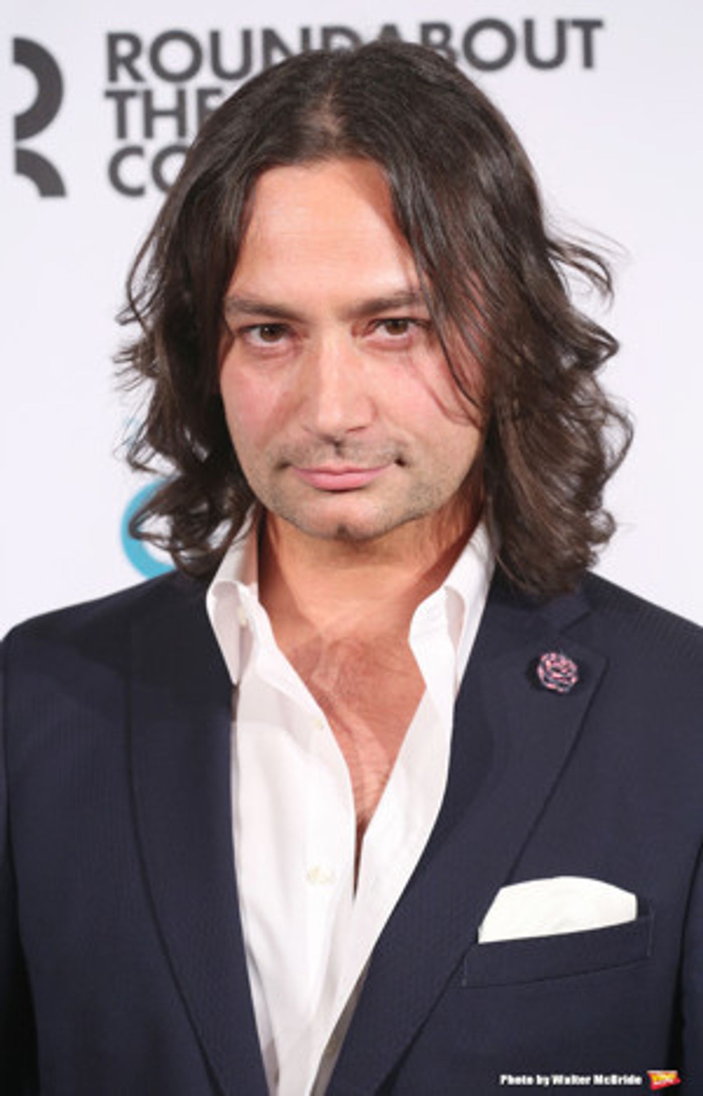 Constantine Maroulis, Max Von Essen, and More to Lead 6th Annual SPARKLE: AN ALL-STAR HOLIDAY CONCERT  Image