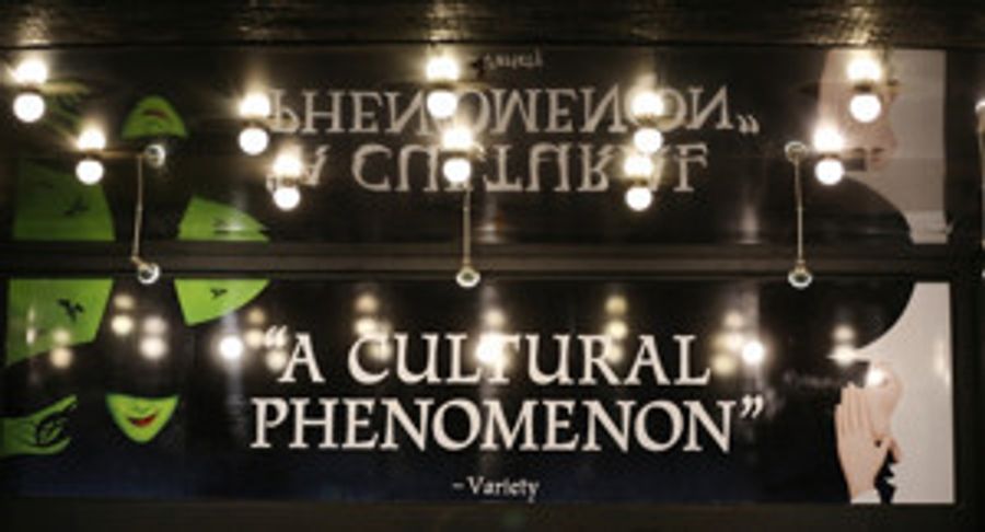 WICKED Returns to Toronto Next Summer Image