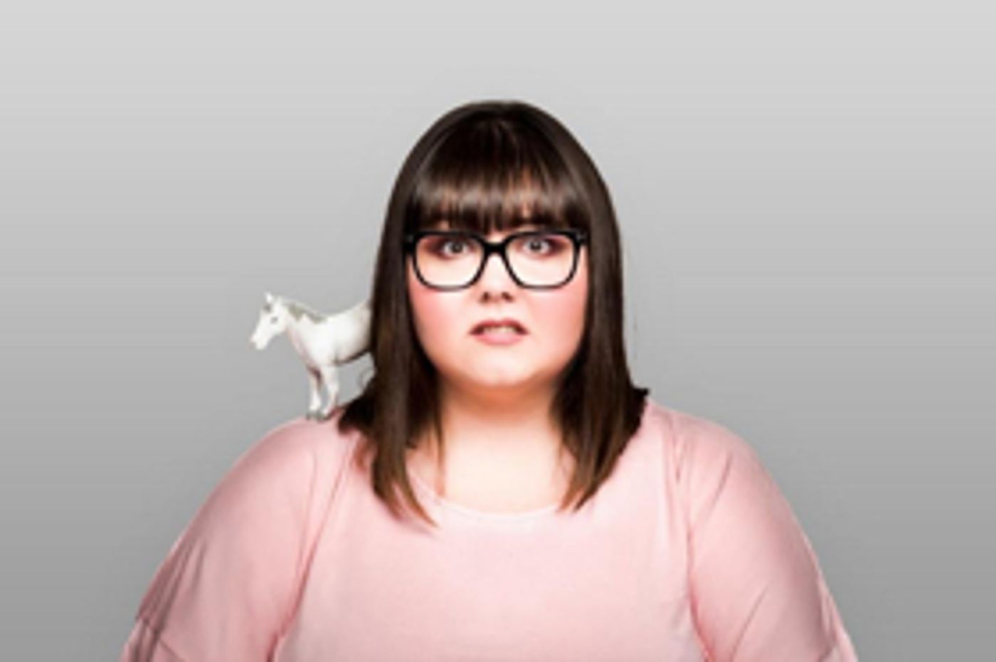 Sofie Hagen Takes BUBBLEWRAP And New Book On Tour  Image