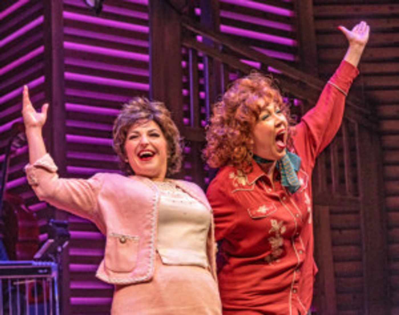 Review: ALWAYS... PATSY CLINE at New Theatre Restaurant  Image