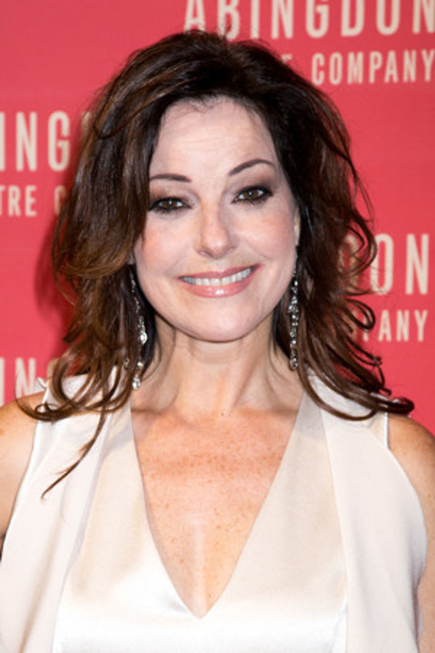 Ruthie Henshall, Sarah Soetaert, and Josefina Gabrielle to Lead CHICAGO's Return to the West End Ruthie Henshall, Sarah Soetaert, and Josefina Gabrielle to Lead CHICAGO's Return to the West End Image