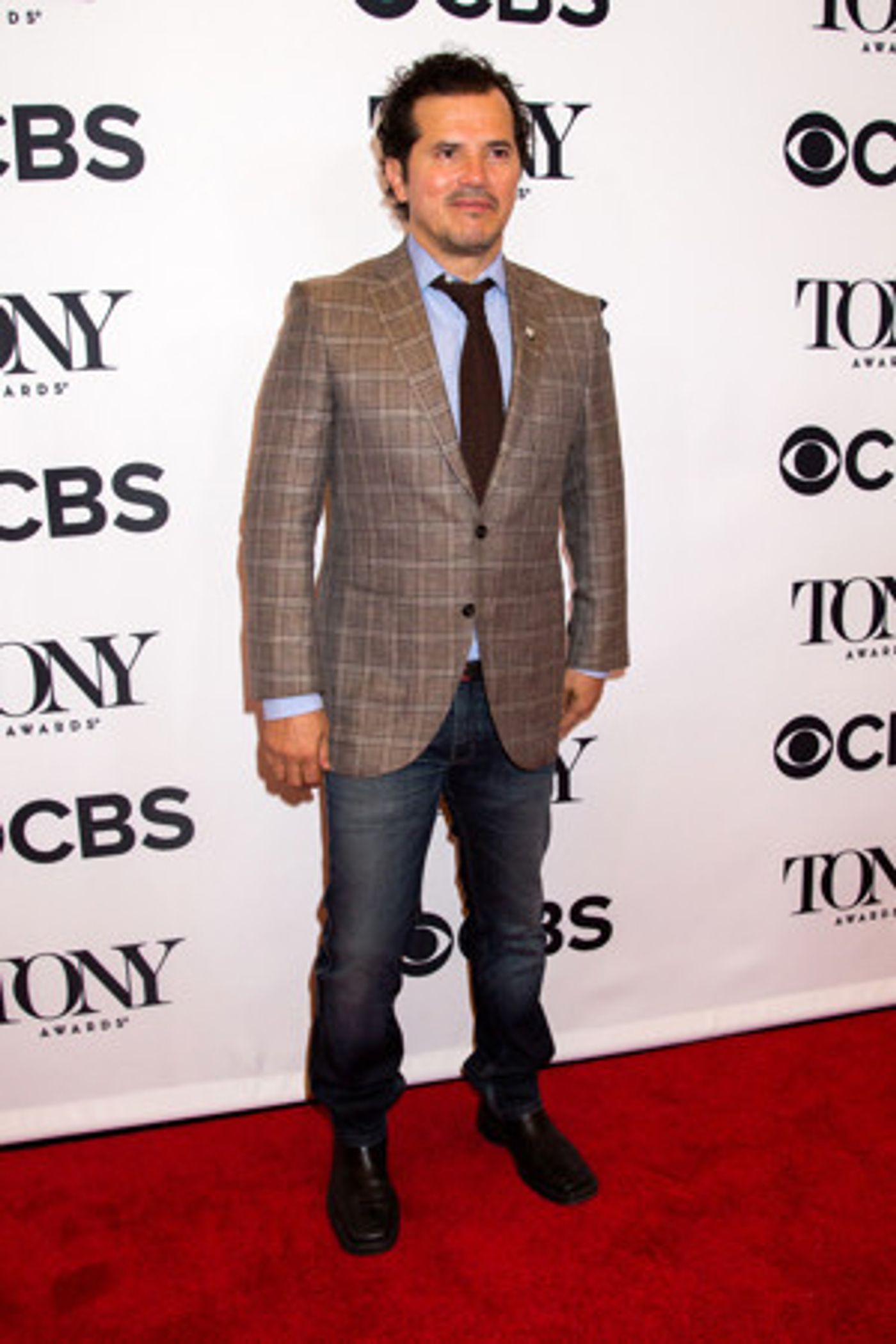 LATIN HISTORY FOR MORONS's John Leguizamo Wins 2018 Tony Award for Special Tony Award  Image