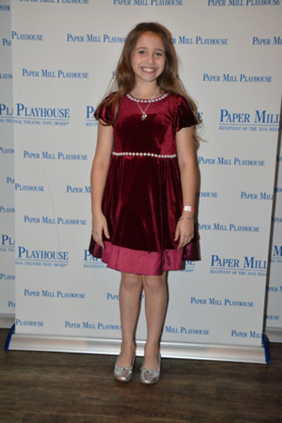 The Sun's on its Way Out at the Muny with the Complete Cast and Creative of ANNIE Image