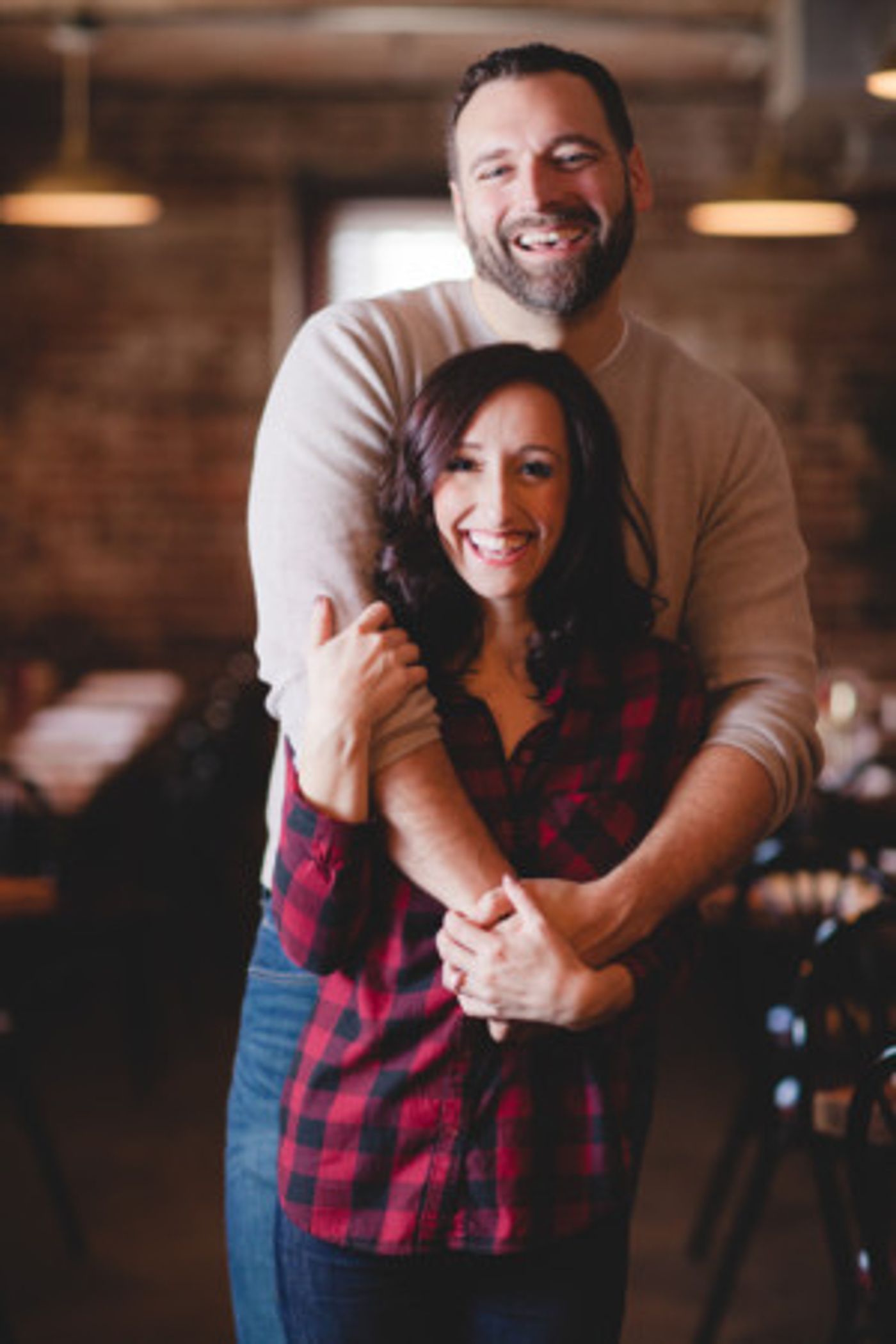 Interview: Cast Members - Allison Fund & Justin Droegemueller of RING OF FIRE at Dutch Apple Dinner Theater  Image