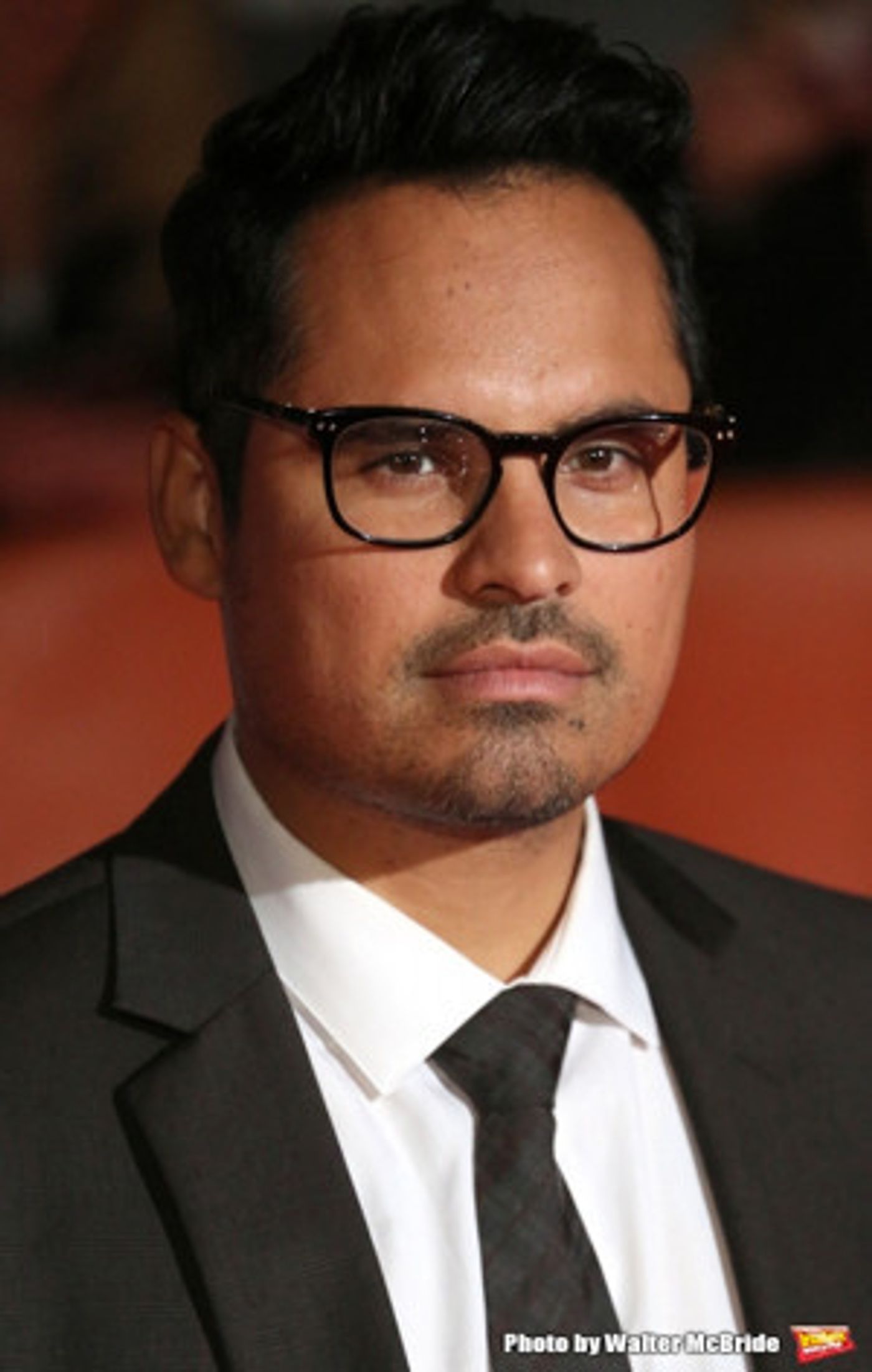 Michael Pena Joins Live-Action DORA THE EXPLORER as Dora's Dad  Image
