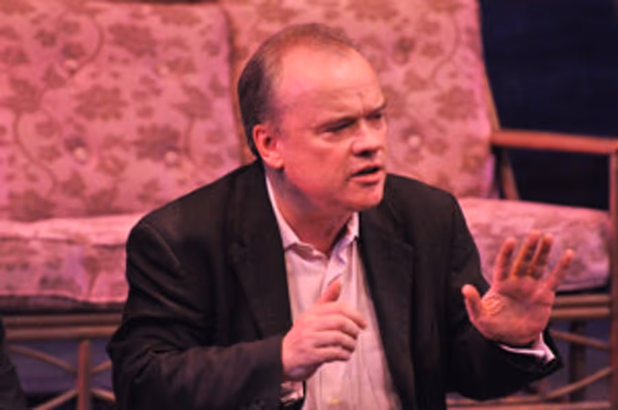 Theatre Critic Chris Jones Will Now Contribute to Both Chicago Tribune and NY Daily News Image