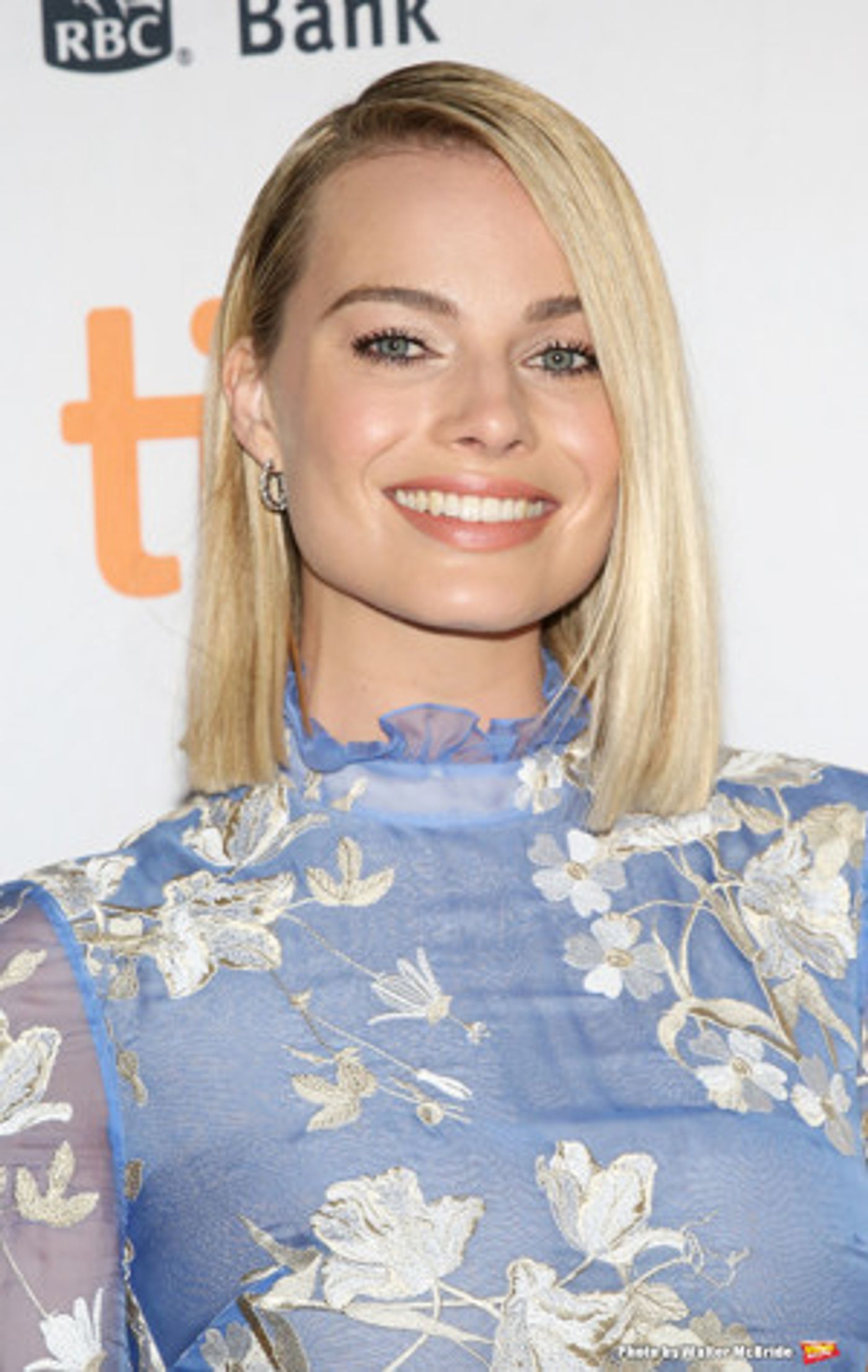 Margot Robbie in Talks to Star in BARBIE Margot Robbie in Talks to Star in BARBIE Image