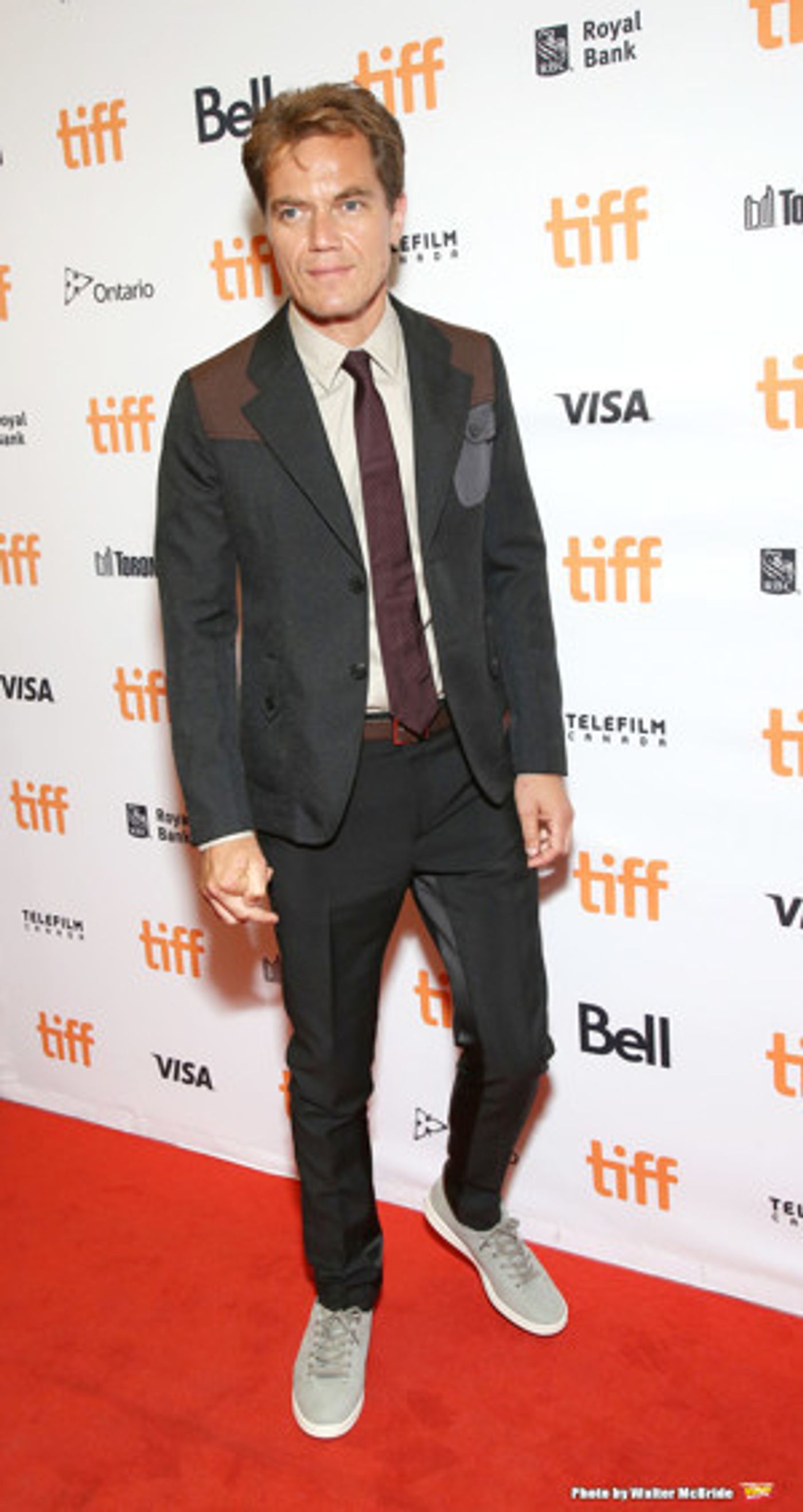 Nick Robinson, Michael Shannon, Britt Robertson Set to Lead ECHO BOOMERS  Image