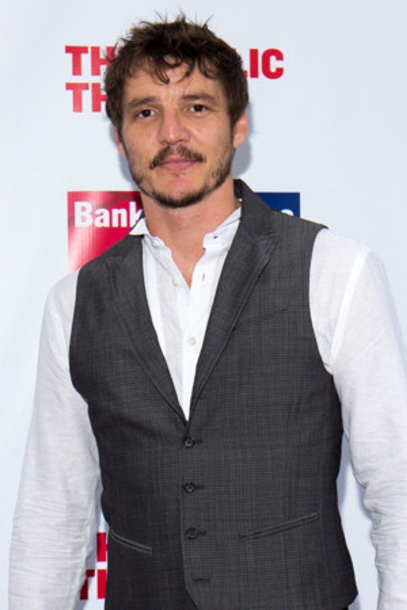 Pedro Pascal to Lead New Star Wars Series, THE MANDALORIAN  Image