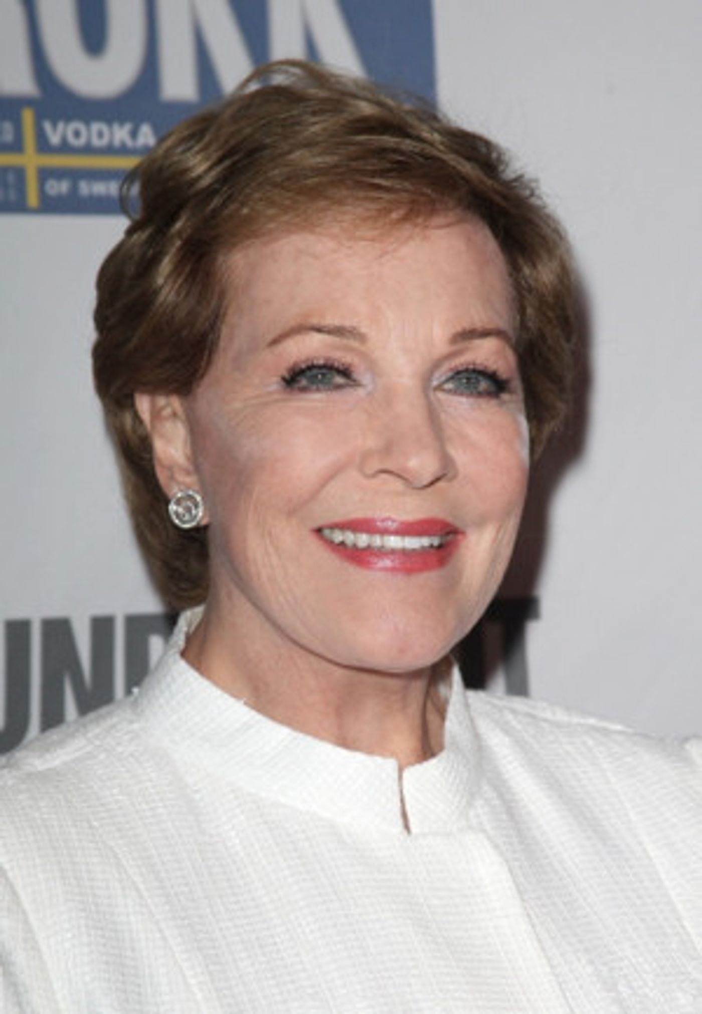 Julie Andrews Reveals Role in AQUAMAN Julie Andrews Reveals Role in AQUAMAN Image