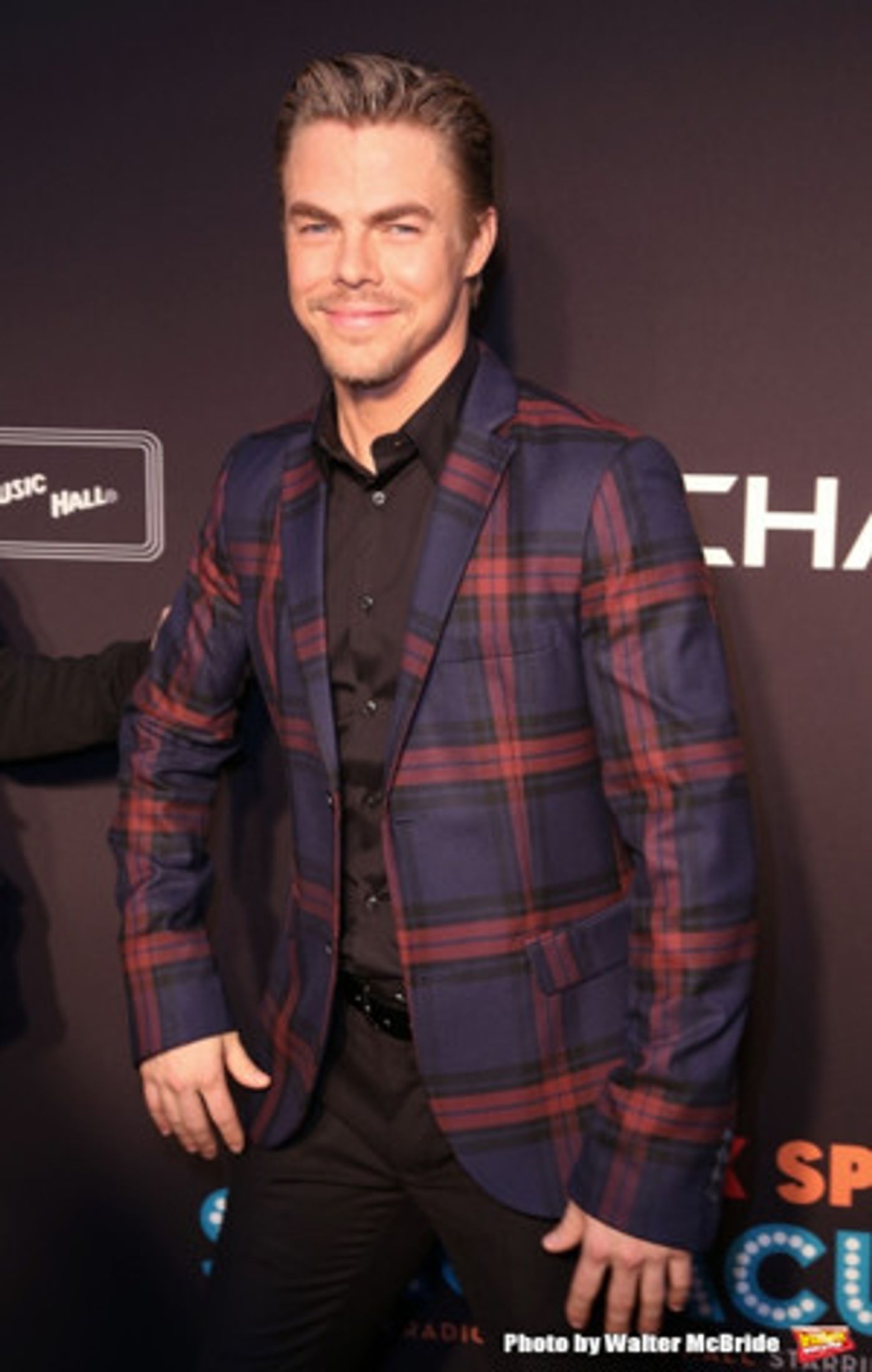 DEREK HOUGH: LIVE! The Tour Coming To Atlanta's Fox Theatre DEREK HOUGH: LIVE! The Tour Coming To Atlanta's Fox Theatre Image