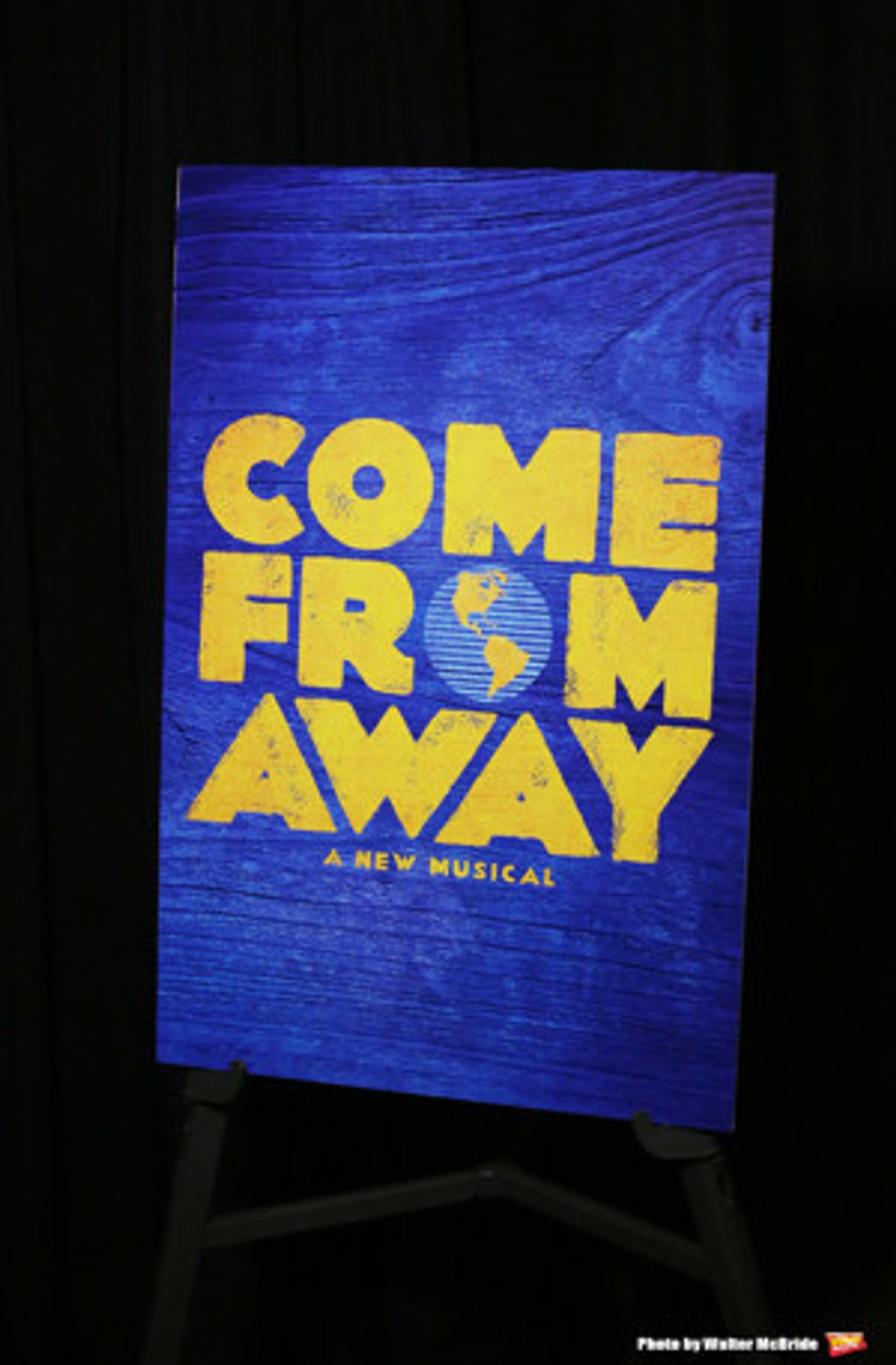 American Red Cross To Receive $75,000 Following Omaha COME FROM AWAY Performances  Image