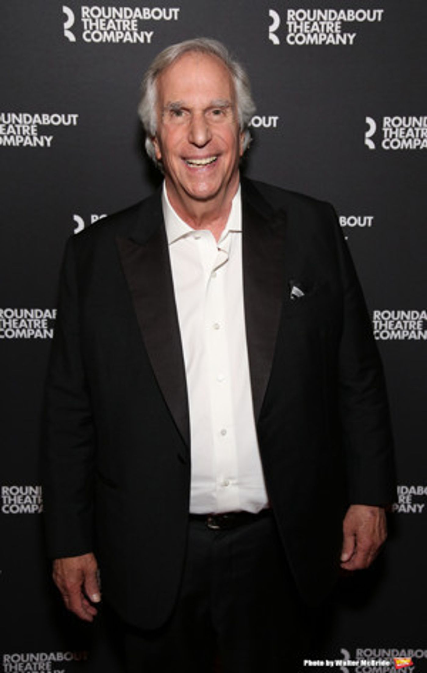 Henry Winkler Joins Cast of PINK SKIES AHEAD  Image