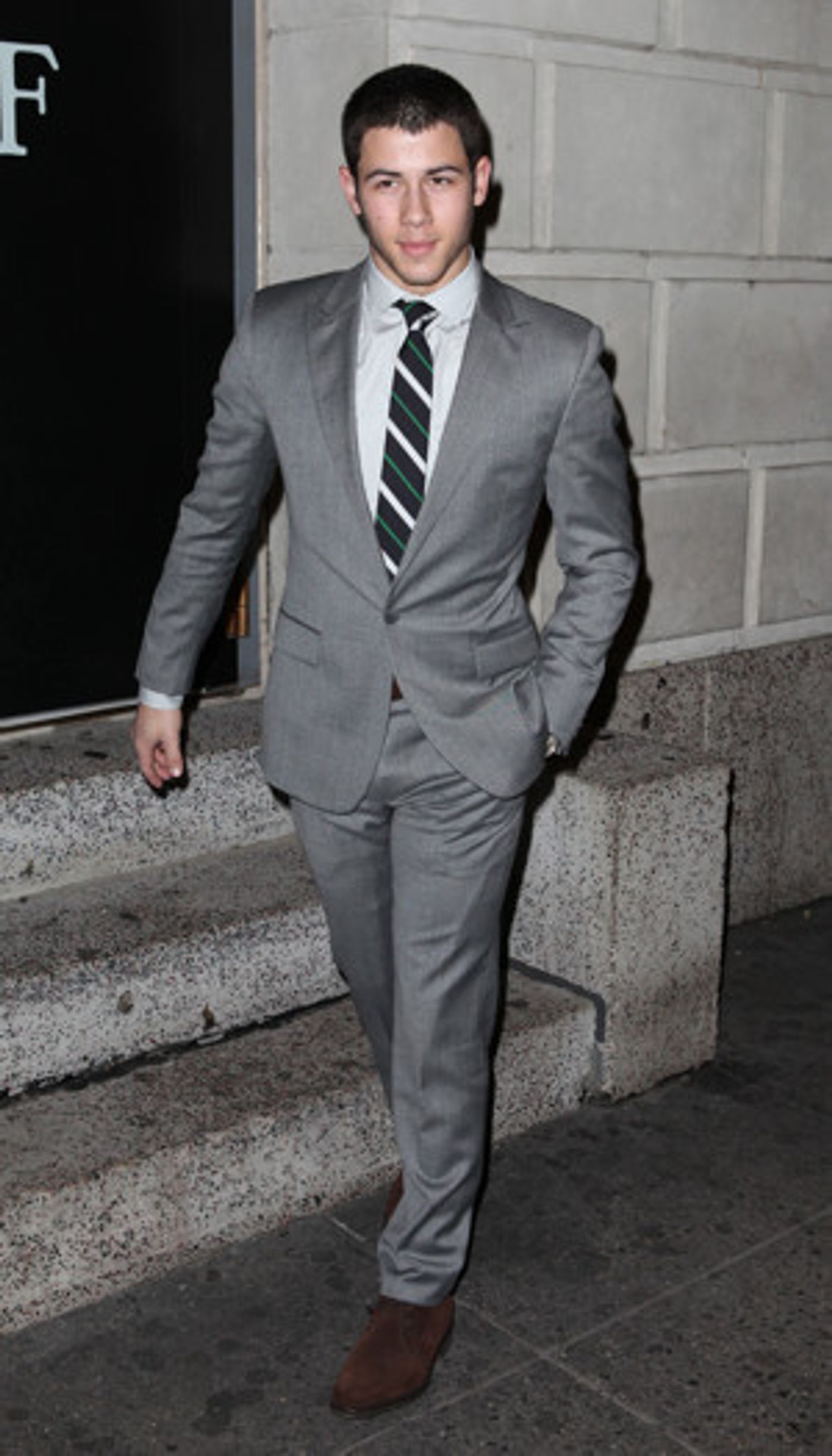 Jonas Brothers Join Ryan Seacrest as Co-Hosts of LIVE WITH KELLY AND RYAN  Image