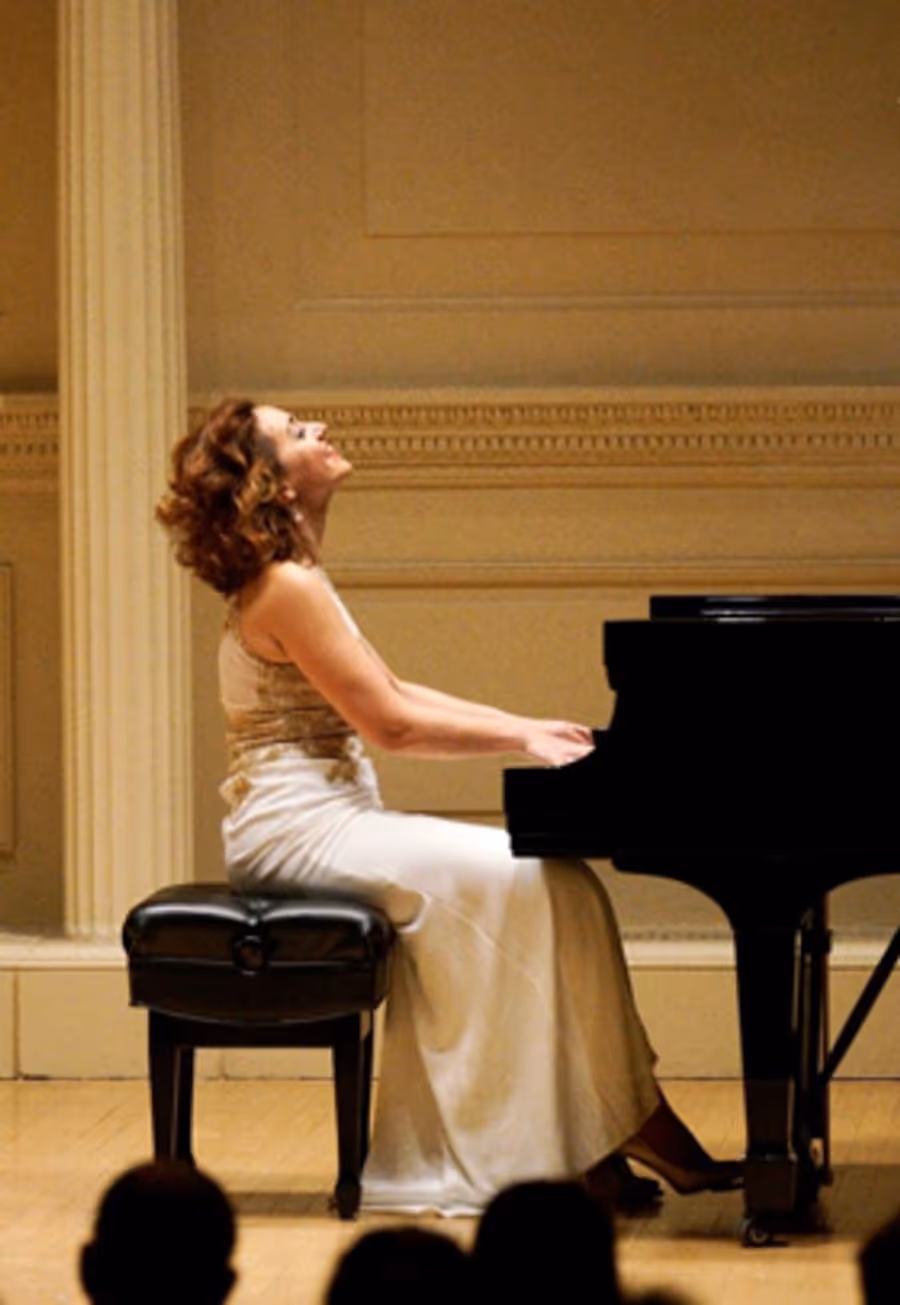Pianist Kariné Poghosyan to Tour California Image