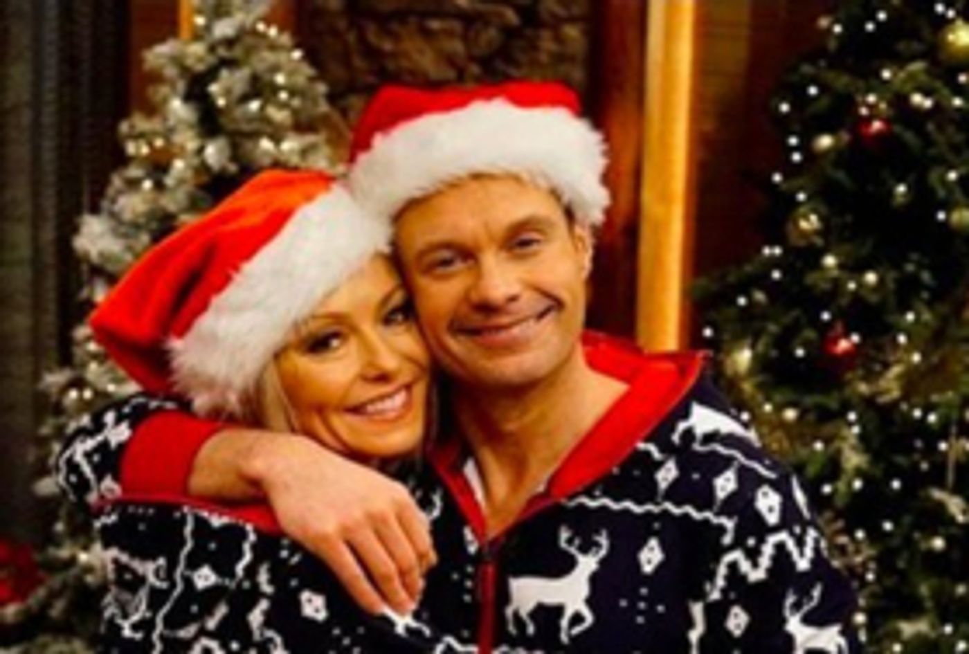 LIVE WITH KELLY AND RYAN Brings Extra Dose of Holiday Cheer with Special Themed Shows LIVE WITH KELLY AND RYAN Brings Extra Dose of Holiday Cheer with Special Themed Shows Image