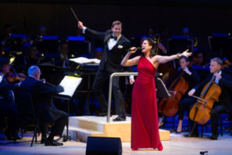 Review: Broadway Stars Shine Bright in TSO's ON BROADWAY Image