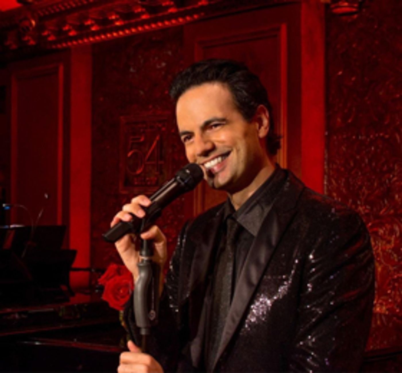 Isaac Sutton returns to Feinstein's/54 Below with BROADWAY ISRAEL  Image