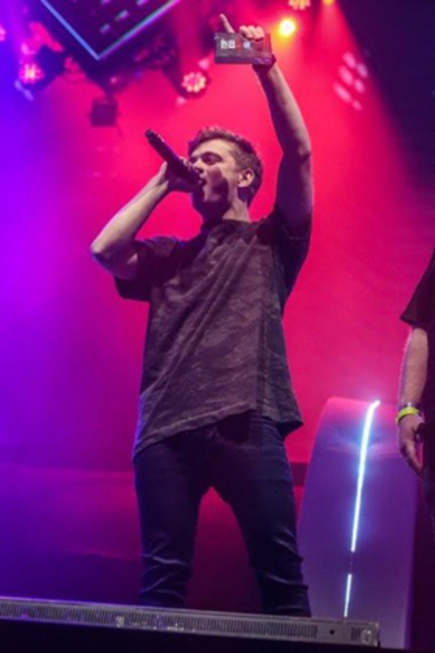 Martin Garrix Wins The Title Of World's No. 1 DJ For Third Consecutive Year Martin Garrix Wins The Title Of World's No. 1 DJ For Third Consecutive Year Image