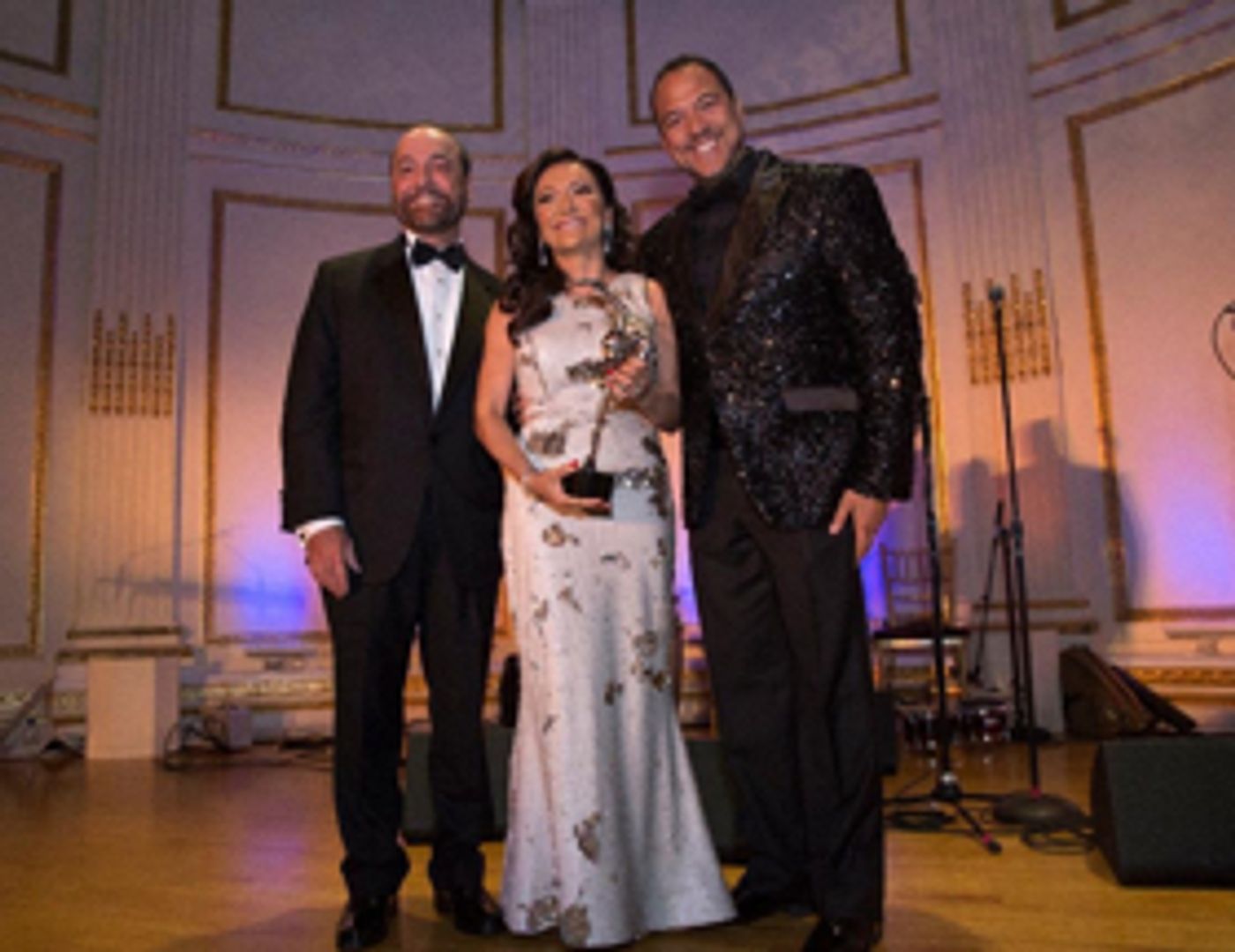 Ballet Hispánico Honors Emilio & Gloria Estefan, Carolina Herrera and Marcos Torres at CARNAVAL Gala 2018  Image
