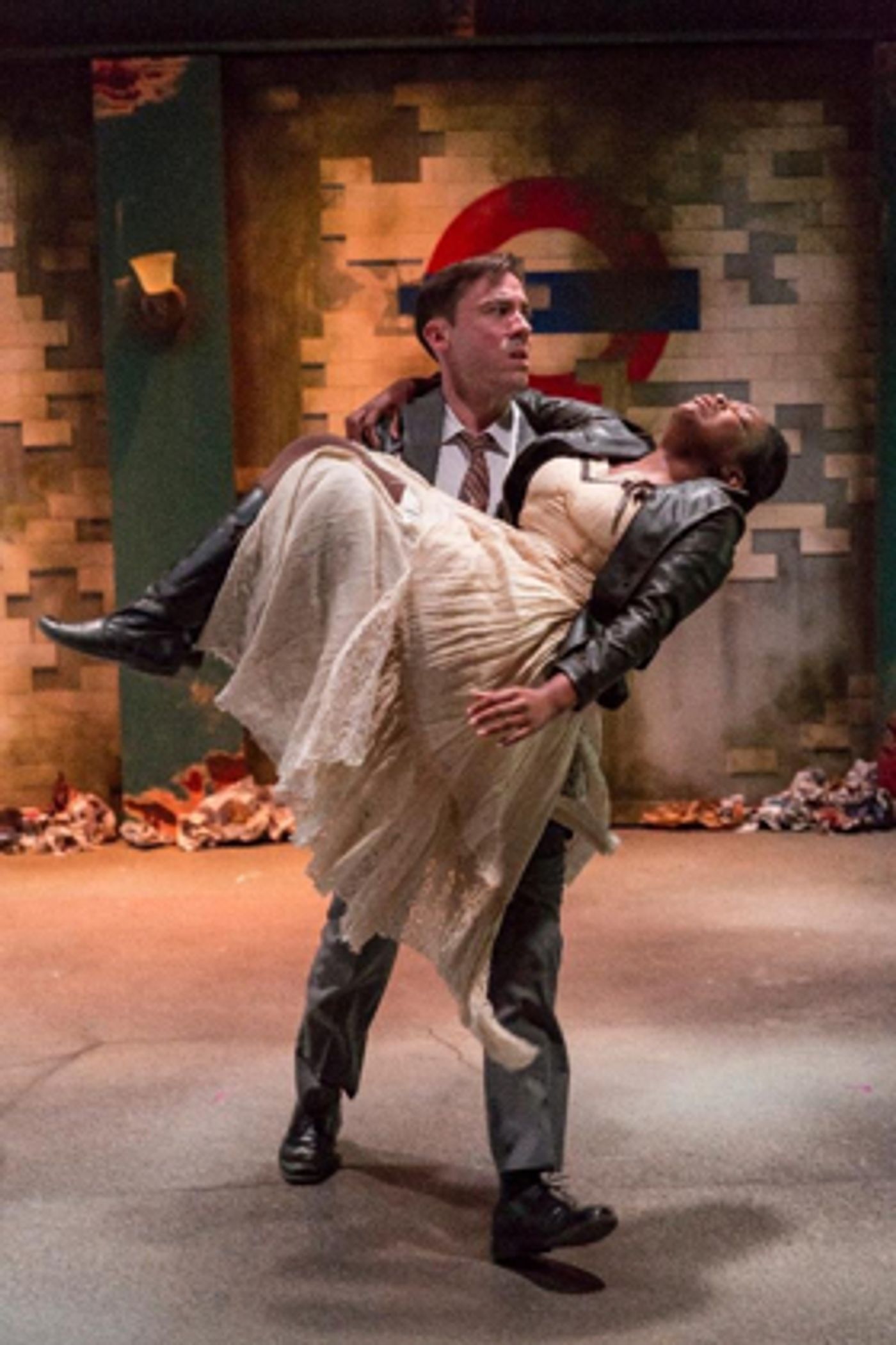 Review: NEVERWHERE Presented By THE KNOW THEATRE OF CINCINNATI Adds Unusual Twist Review: NEVERWHERE Presented By THE KNOW THEATRE OF CINCINNATI Adds Unusual Twist Image