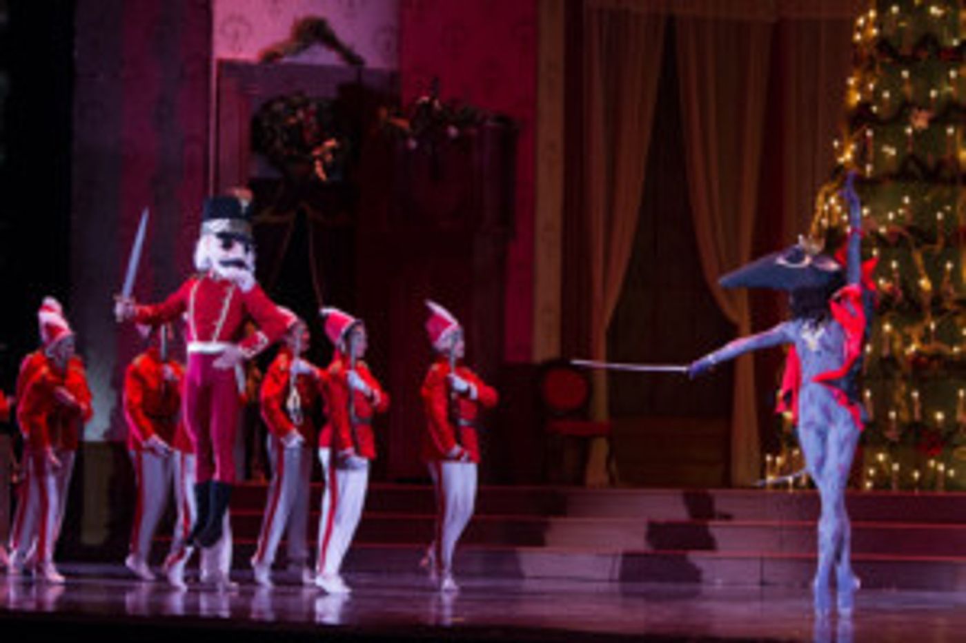 Review: Festival Ballet Providence's THE NUTCRACKER  Image