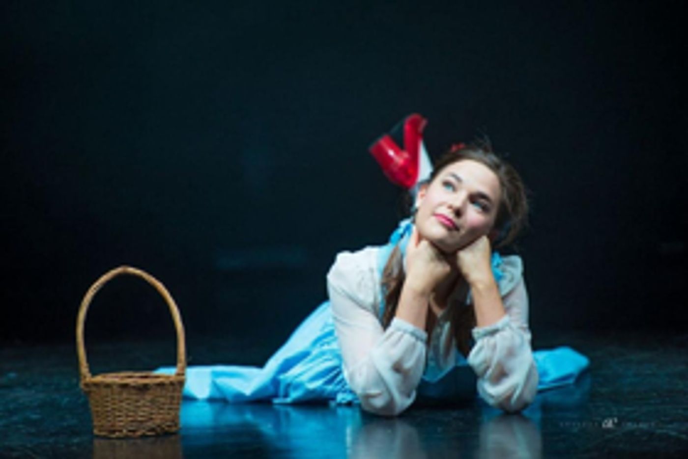 Review: SIRENS OF THE SILVER SCREEN, Tabard Theatre  Image