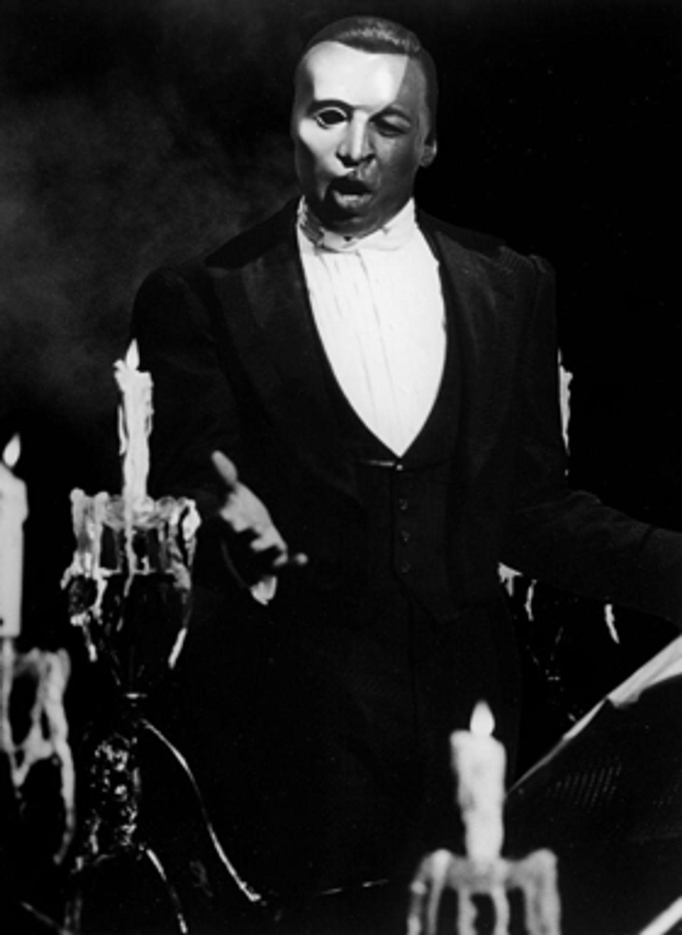 First African American 'Phantom' Robert Guillaume Dies at 89  Image