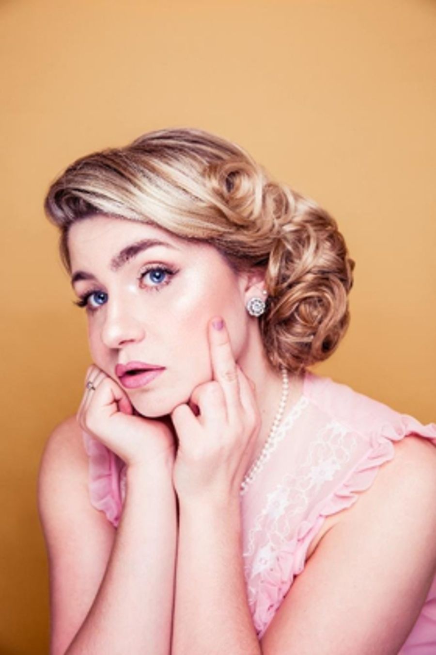 EDINBURGH 2018: BWW Q&A- Harriet Kemsley Image