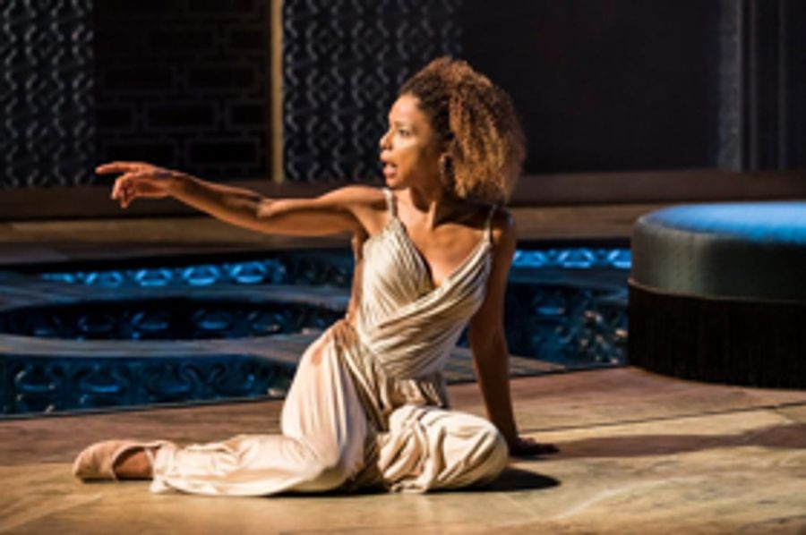 Review Roundup: What Did Critics Say About the National's Starry ANTONY AND CLEOPATRA?  Image