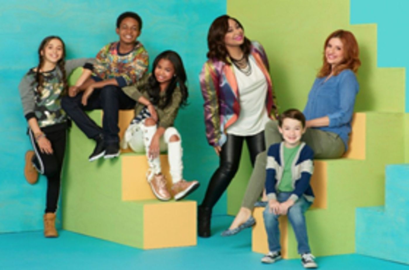 Hit Comedy Series RAVEN'S HOME Returns for a Second Season Monday, June 25, on Disney Channel  Image