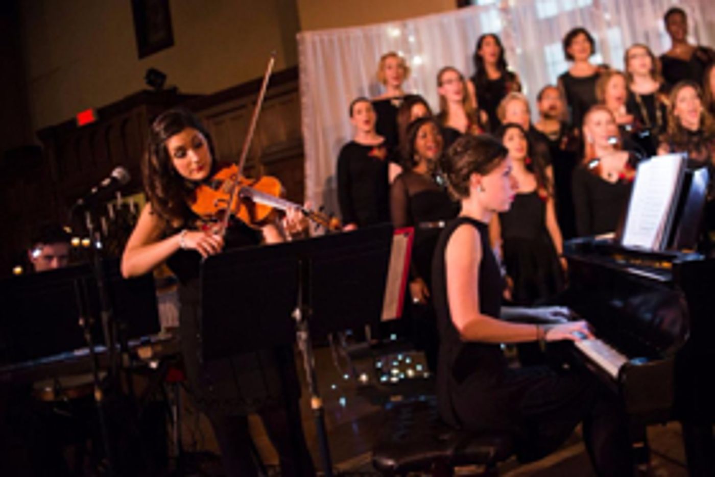 Tickets Now Onsale for The Lyric Theatre Singers' CANDLELIGHT CHRISTMAS 2017 Tickets Now Onsale for The Lyric Theatre Singers' CANDLELIGHT CHRISTMAS 2017 Image