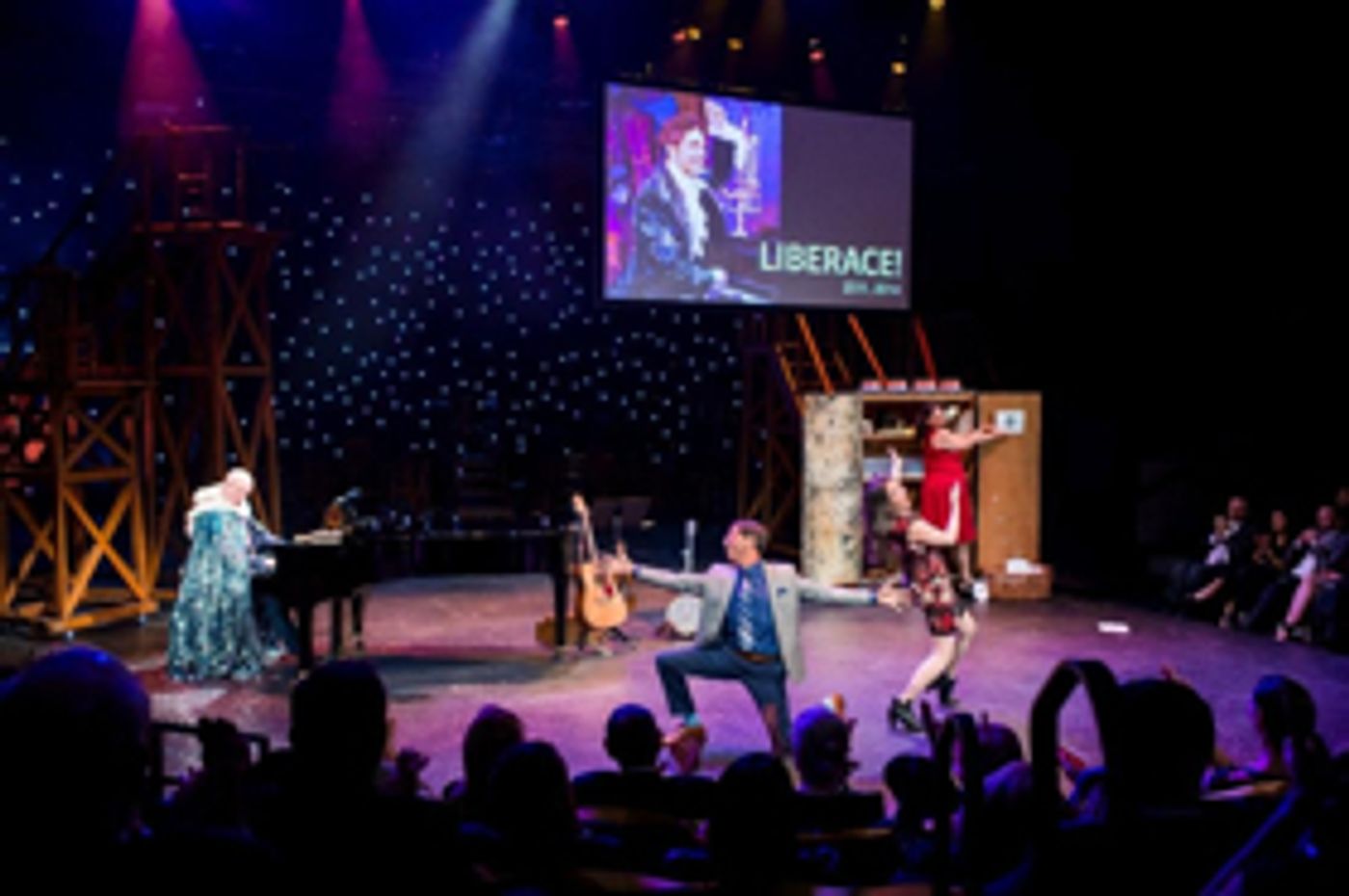 Record Breaking $700K Raised At Milwaukee Rep's Curtain Call Ball  Image