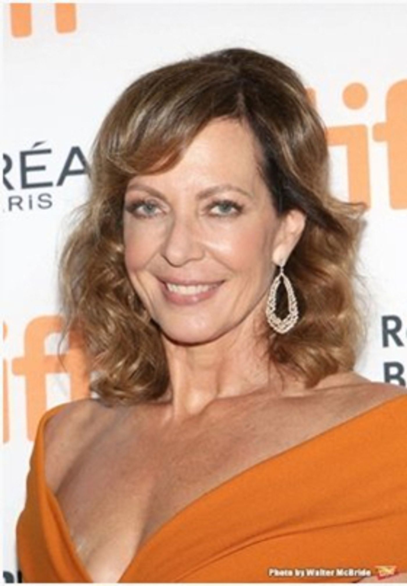 Allison Janney Wins the SAG Award for Supporting Actress in I, TONYA Allison Janney Wins the SAG Award for Supporting Actress in I, TONYA Image