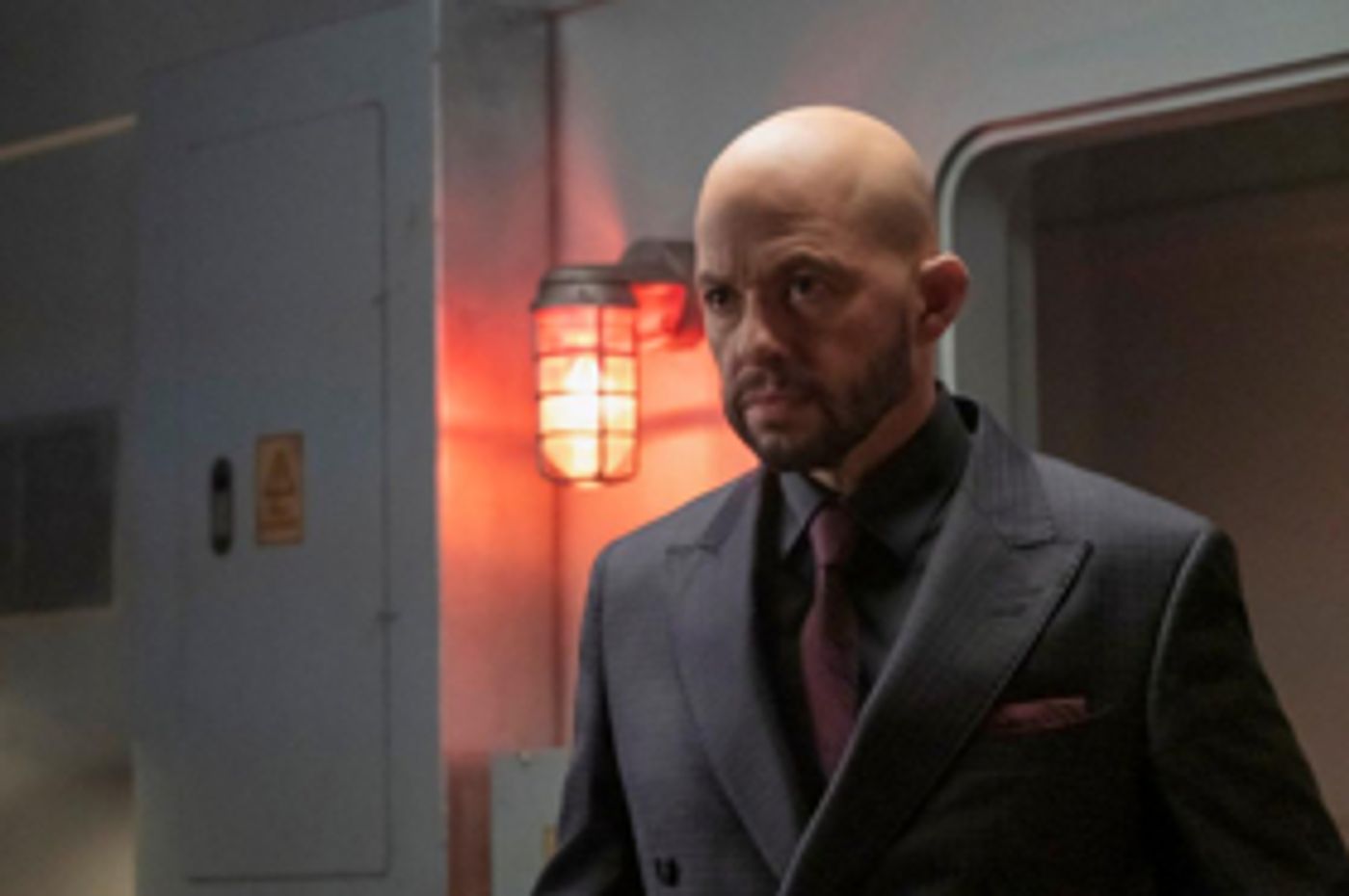 BWW Recap: Lex's Diabolical Plan Unfolds in SUPERGIRL's Flashback Episode, 'The House of L' BWW Recap: Lex's Diabolical Plan Unfolds in SUPERGIRL's Flashback Episode, 'The House of L' Image